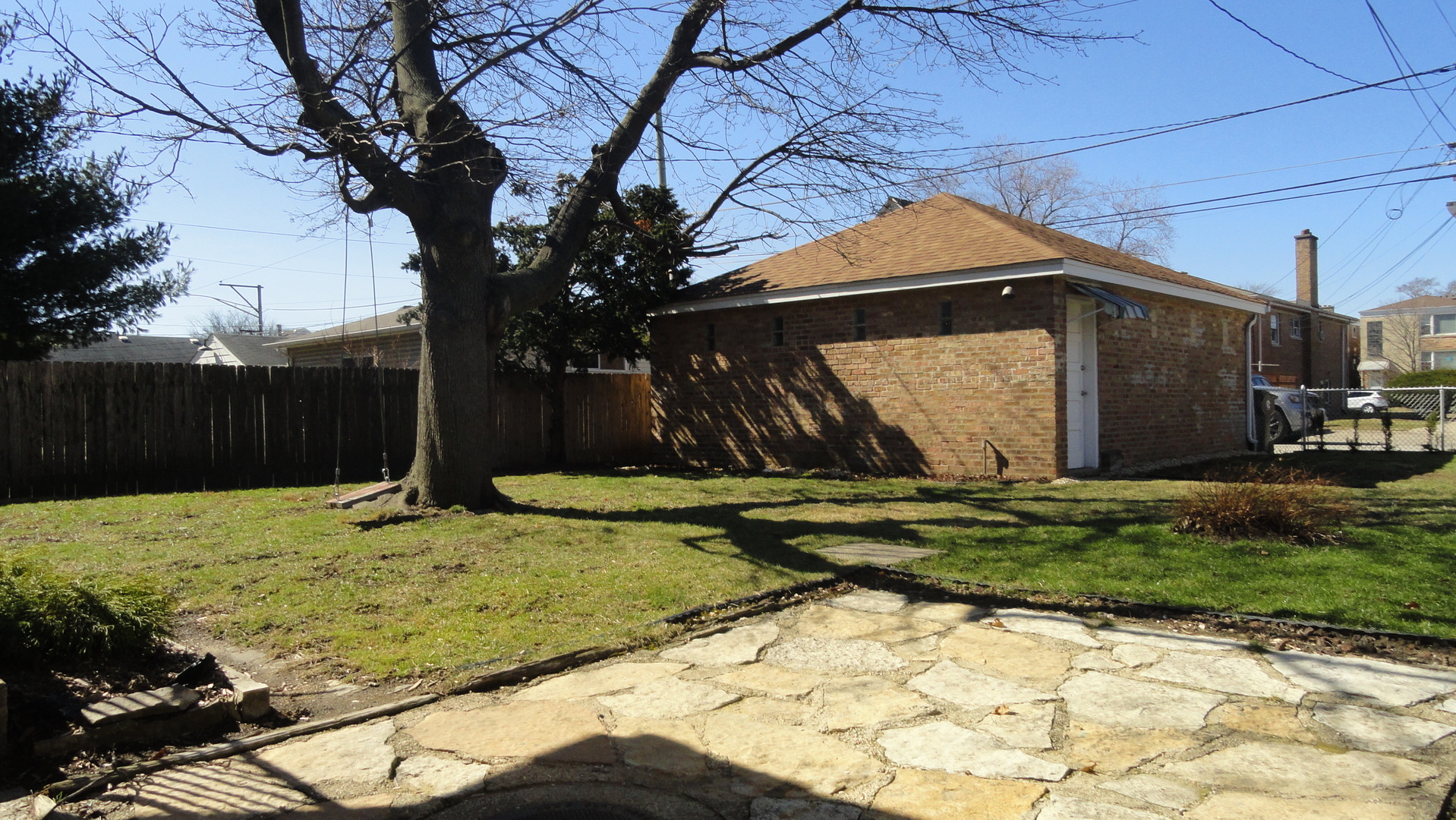 3136 Cuyler Avenue