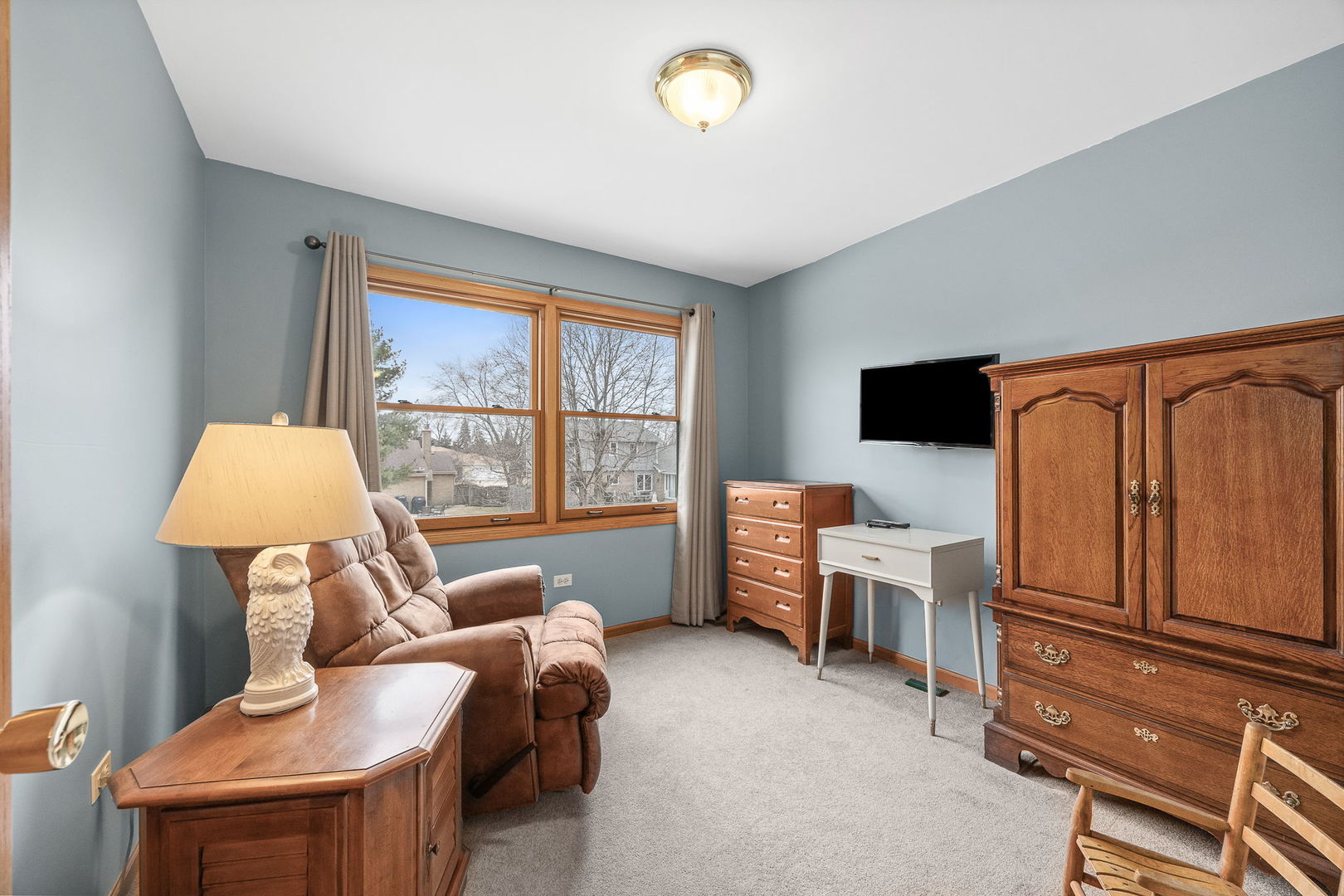 20W505 Elizabeth Street