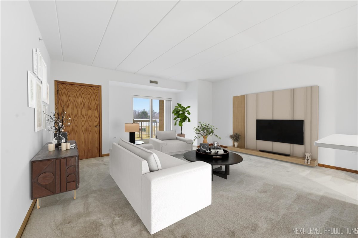1500 S Ardmore Avenue Unit: 304