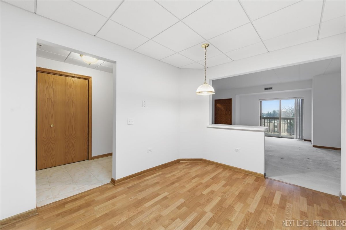 1500 S Ardmore Avenue Unit: 304