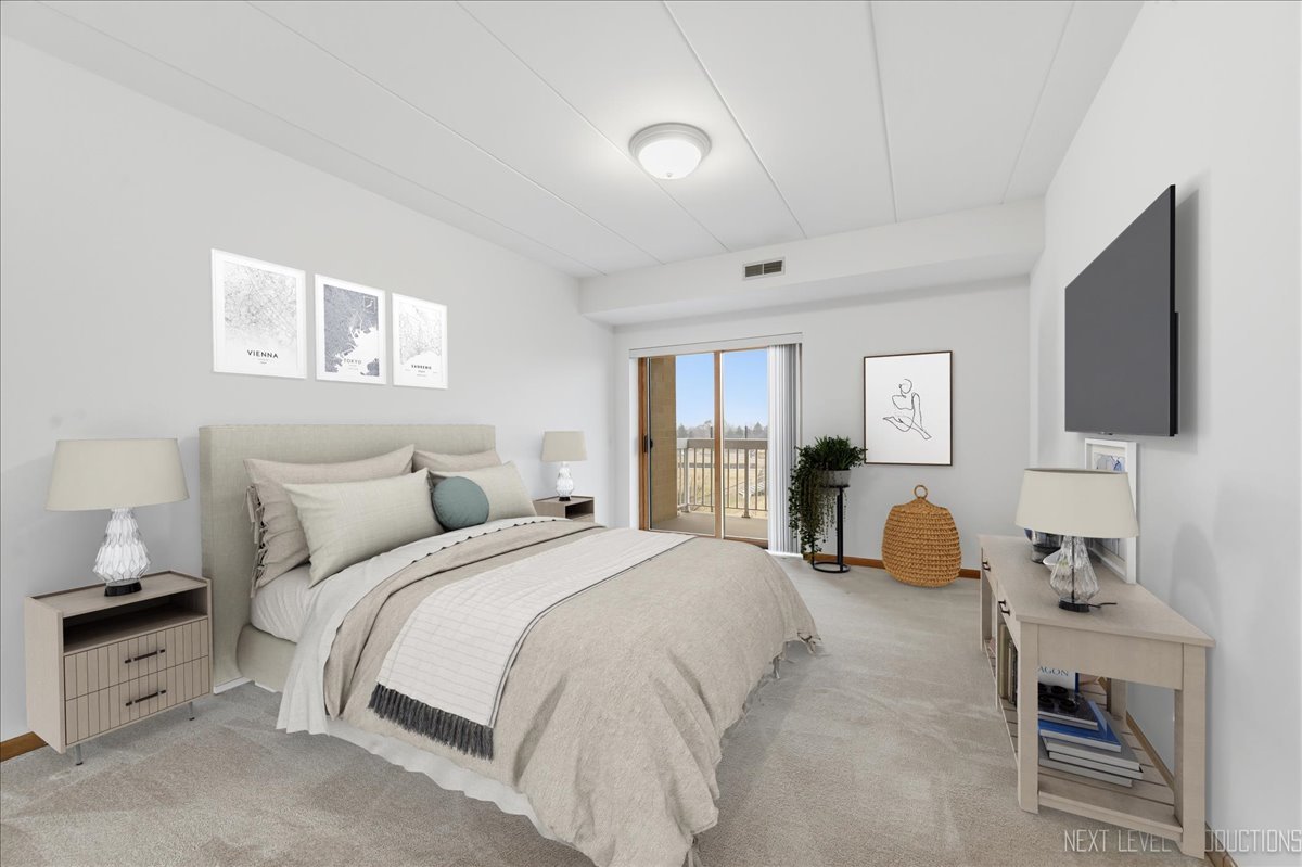 1500 S Ardmore Avenue Unit: 304