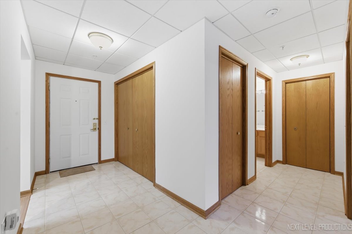 1500 S Ardmore Avenue Unit: 304