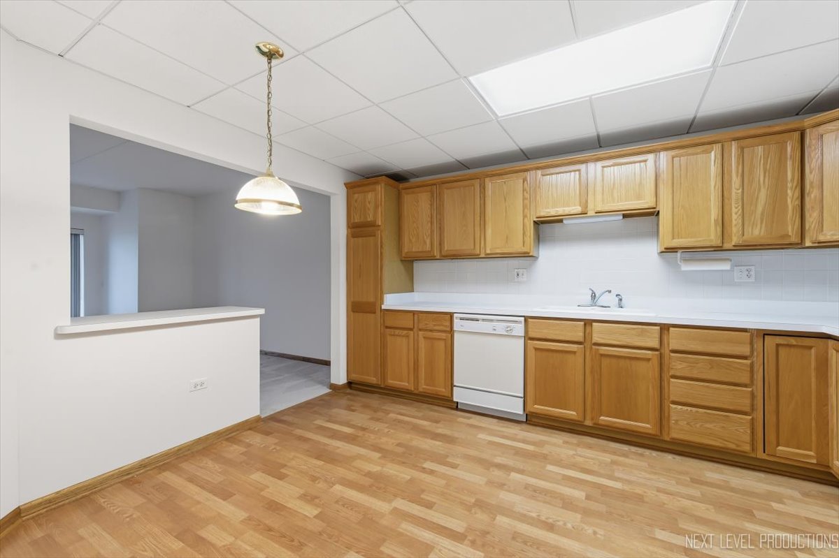 1500 S Ardmore Avenue Unit: 304