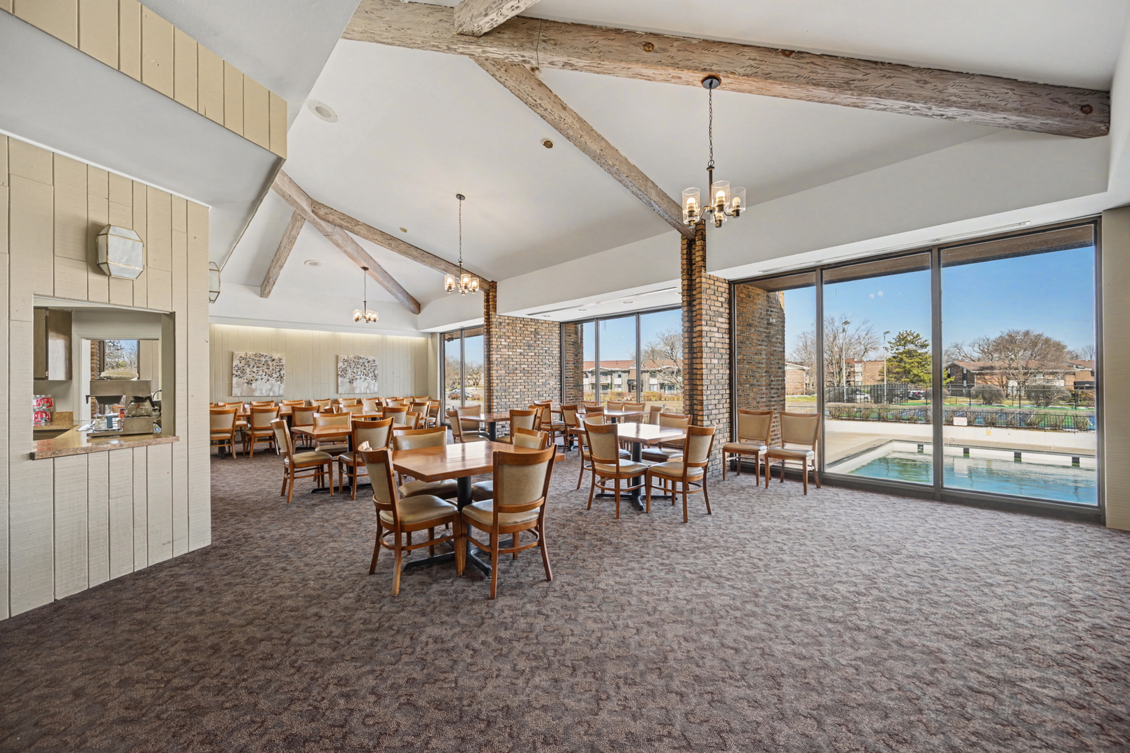 450 Raintree Court Unit: 3B