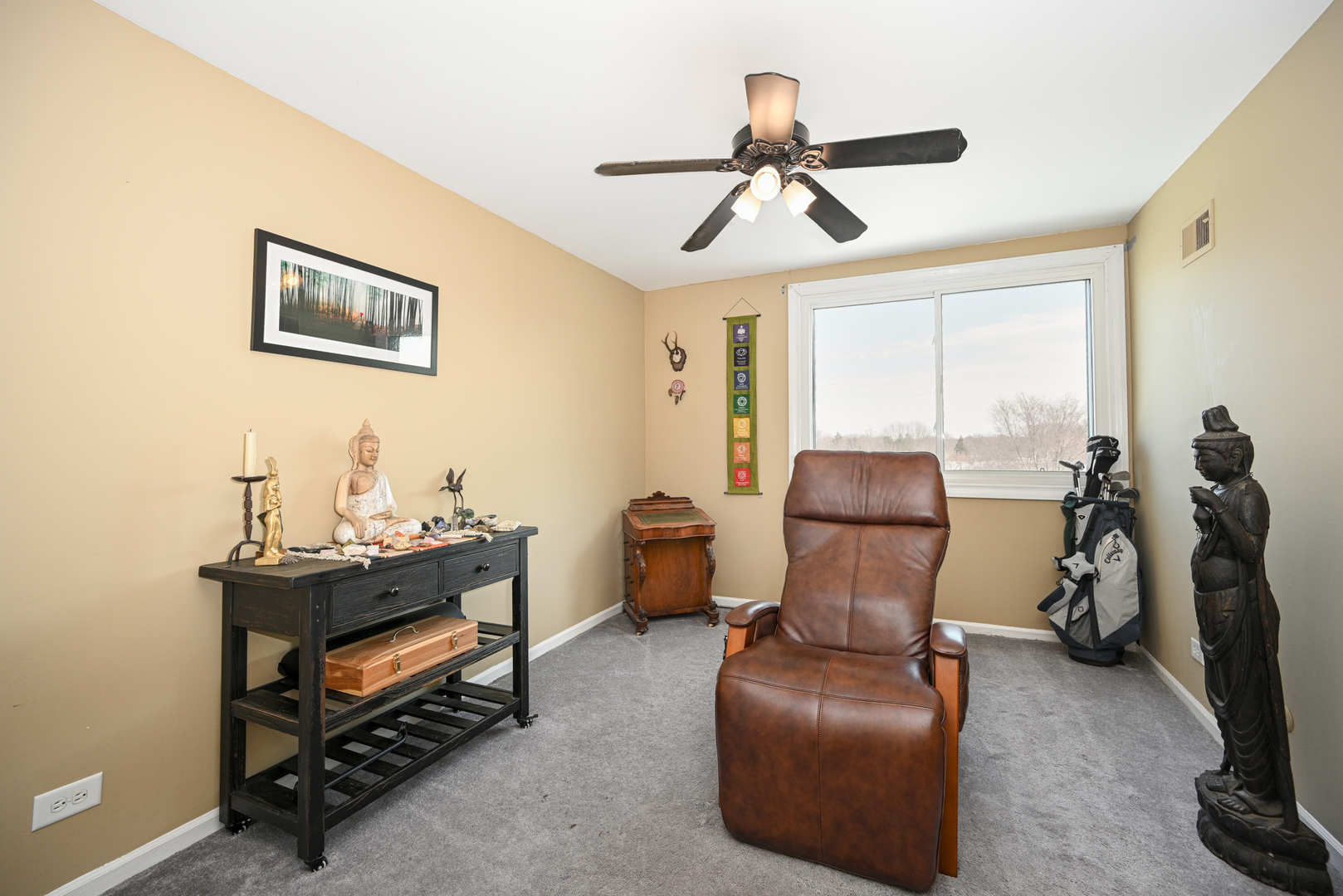 450 Raintree Court Unit: 3B