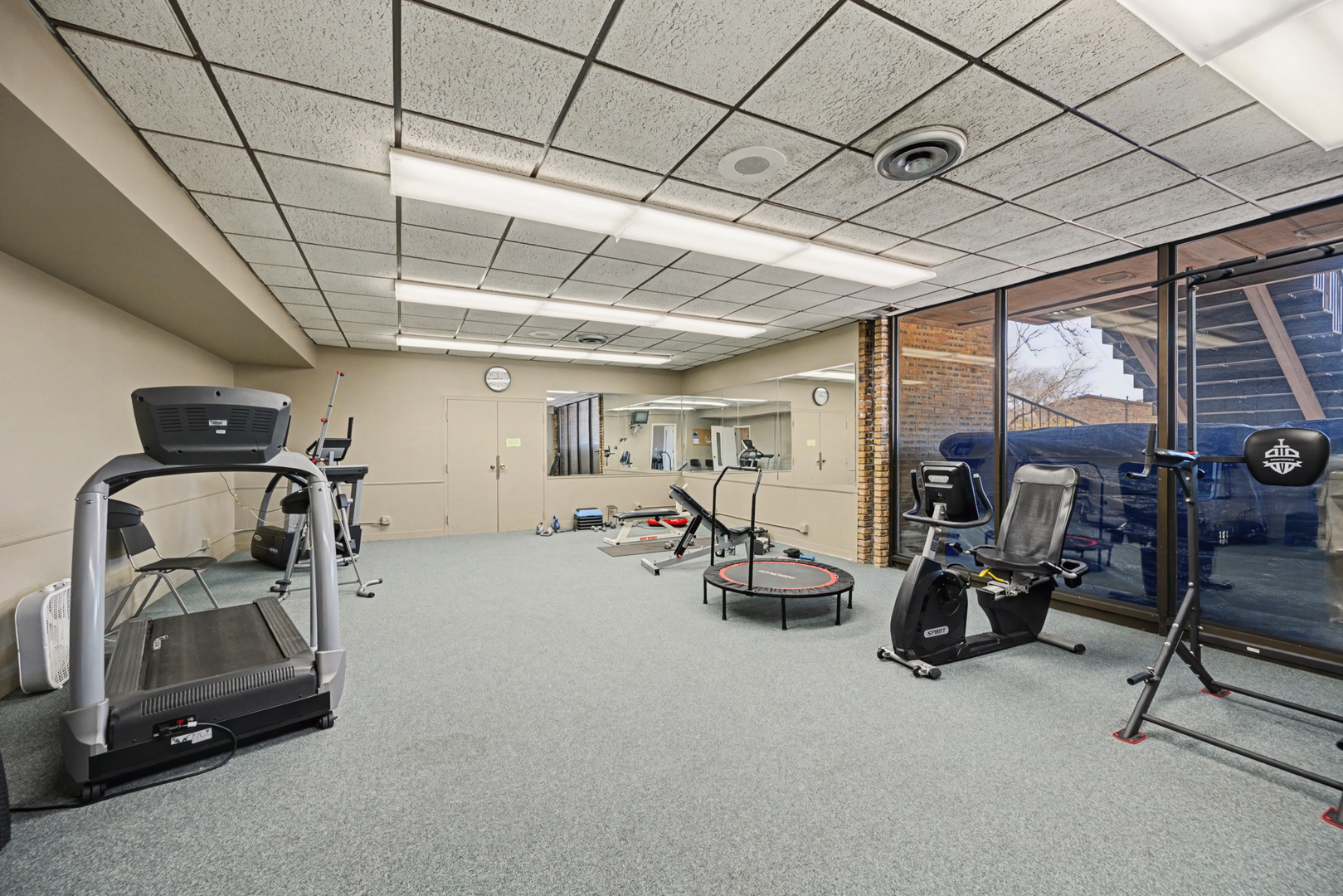 450 Raintree Court Unit: 3B