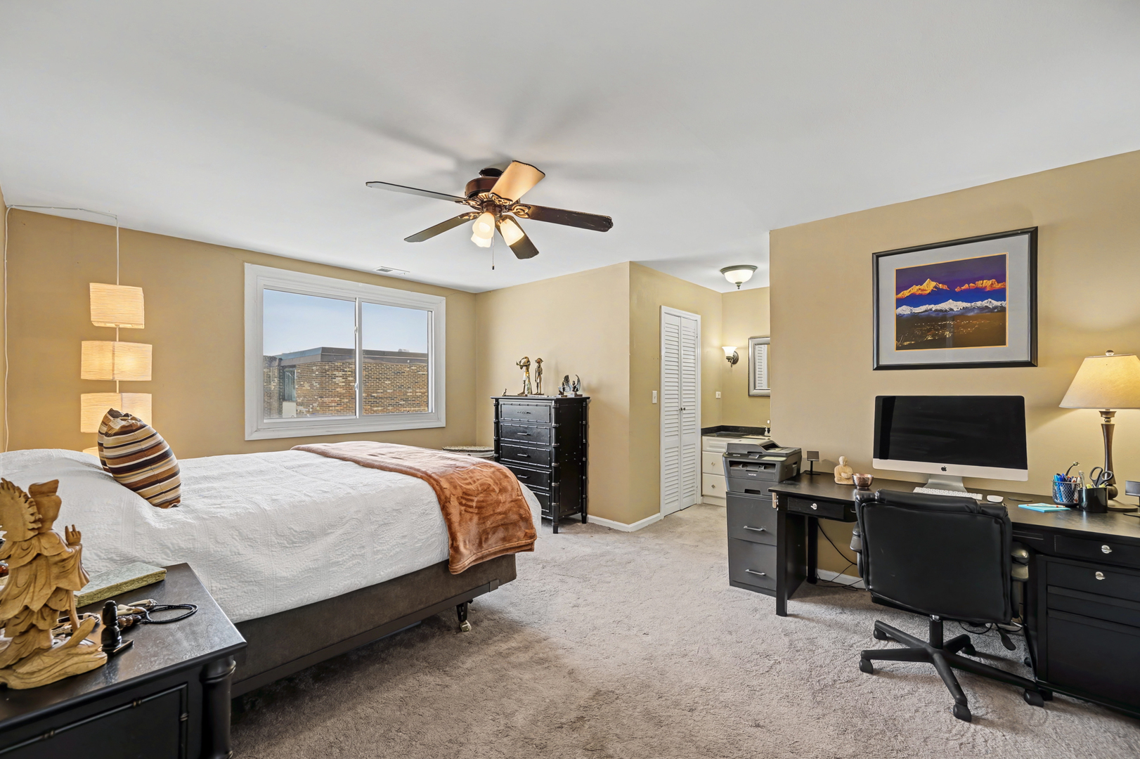 450 Raintree Court Unit: 3B