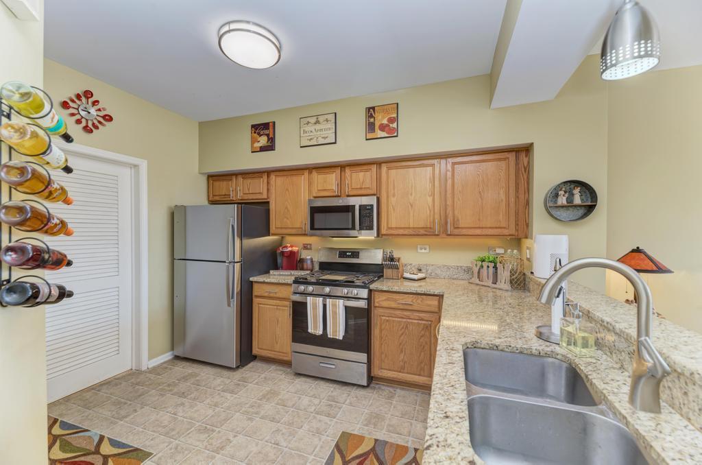8321 Ripple Ridge