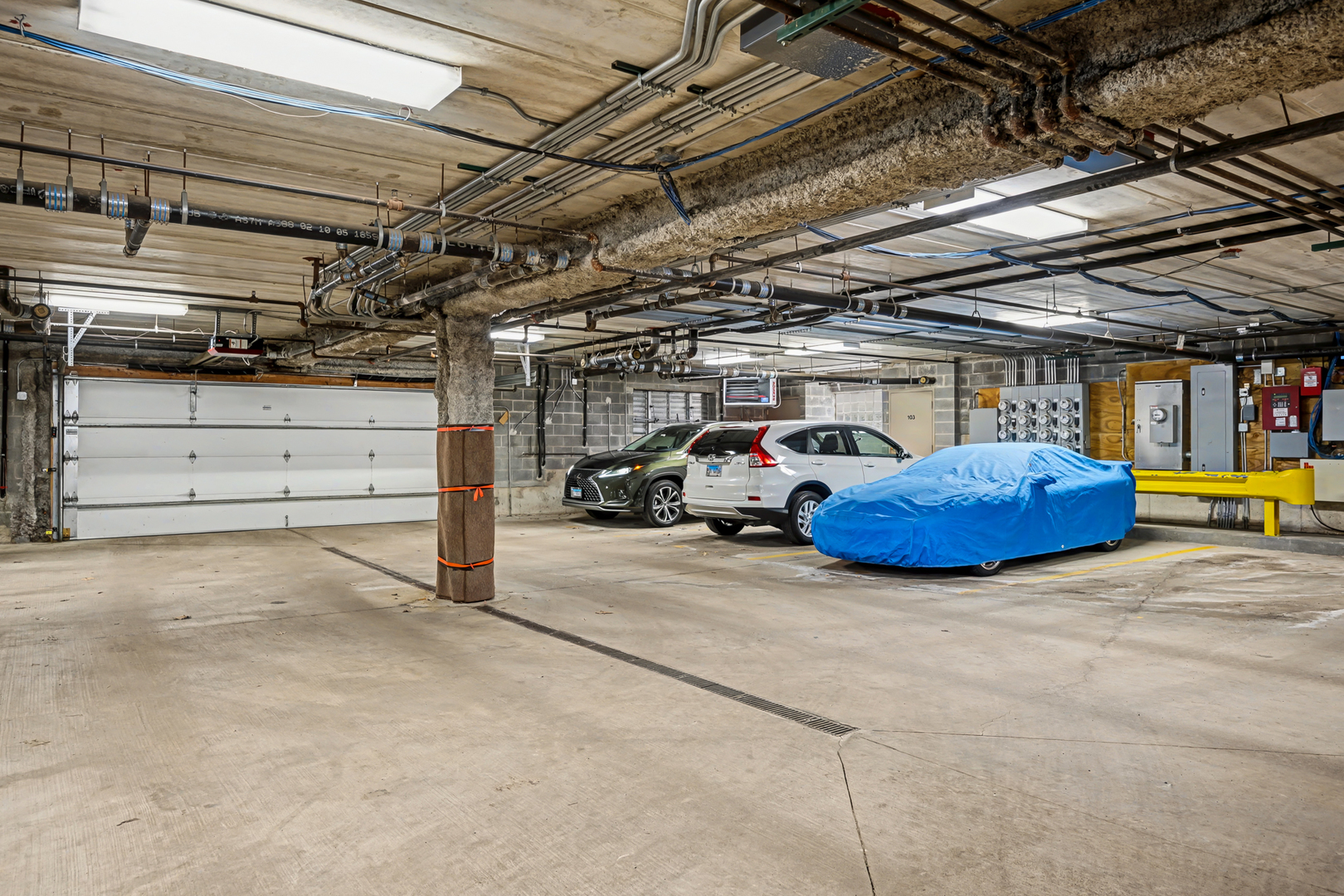 8505 Woodward Avenue Unit: 201