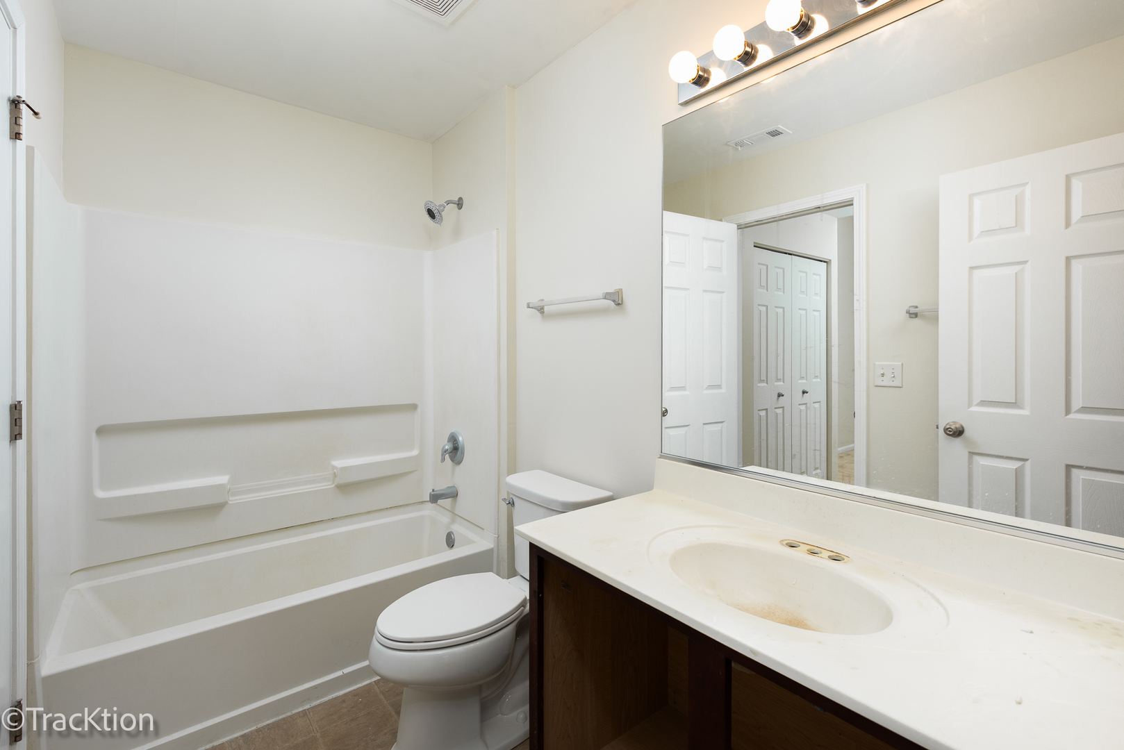 3959 PRESTON Drive Unit: 0