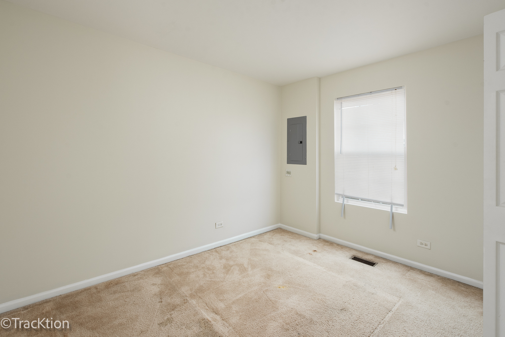 3959 PRESTON Drive Unit: 0