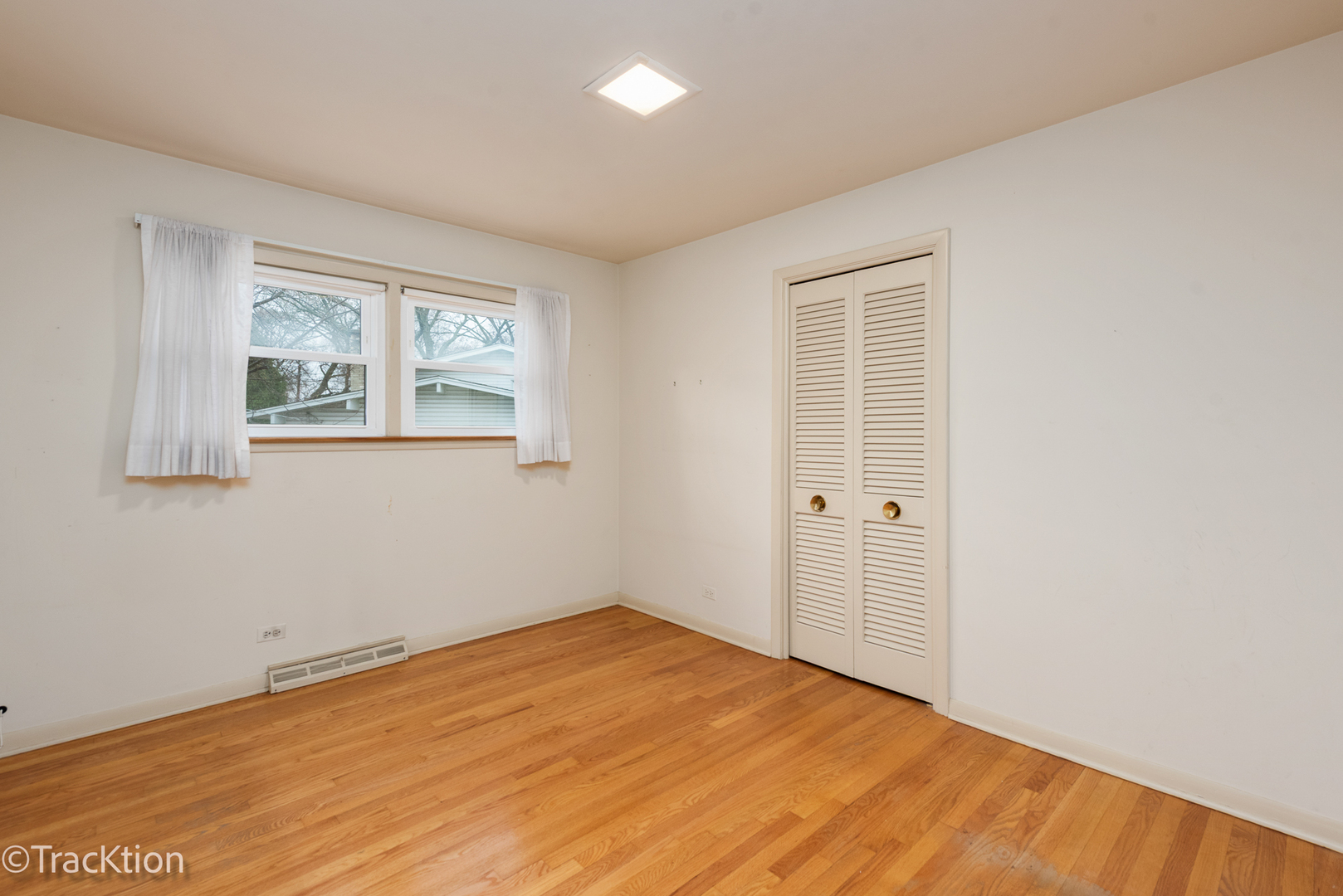 246 Vista Court