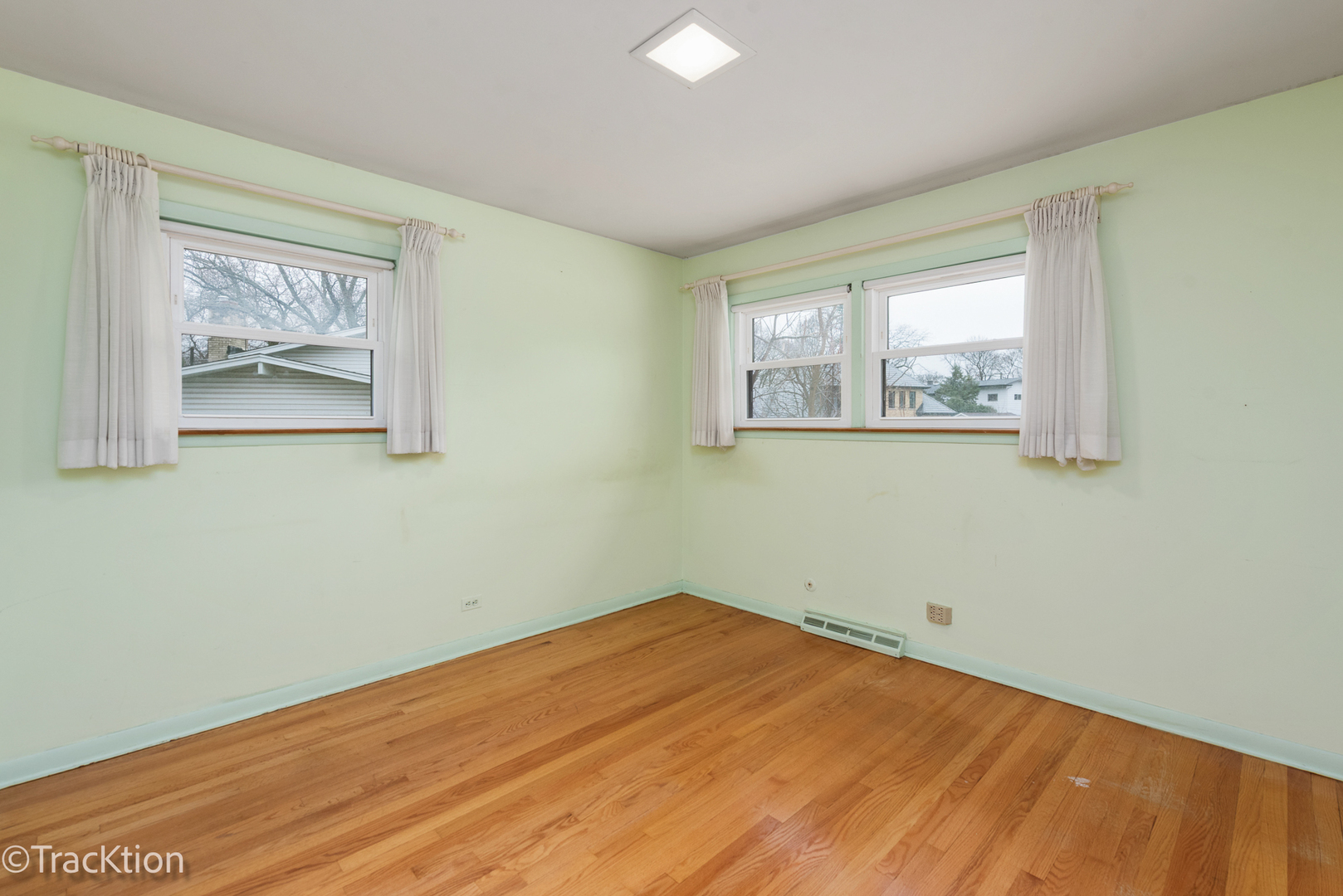 246 Vista Court
