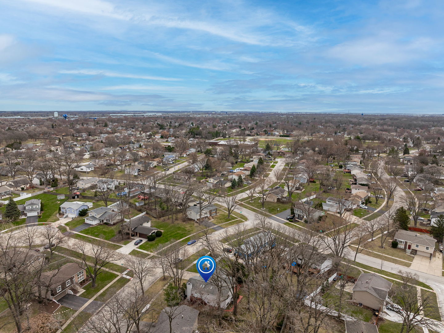 8000 Oakview Lane
