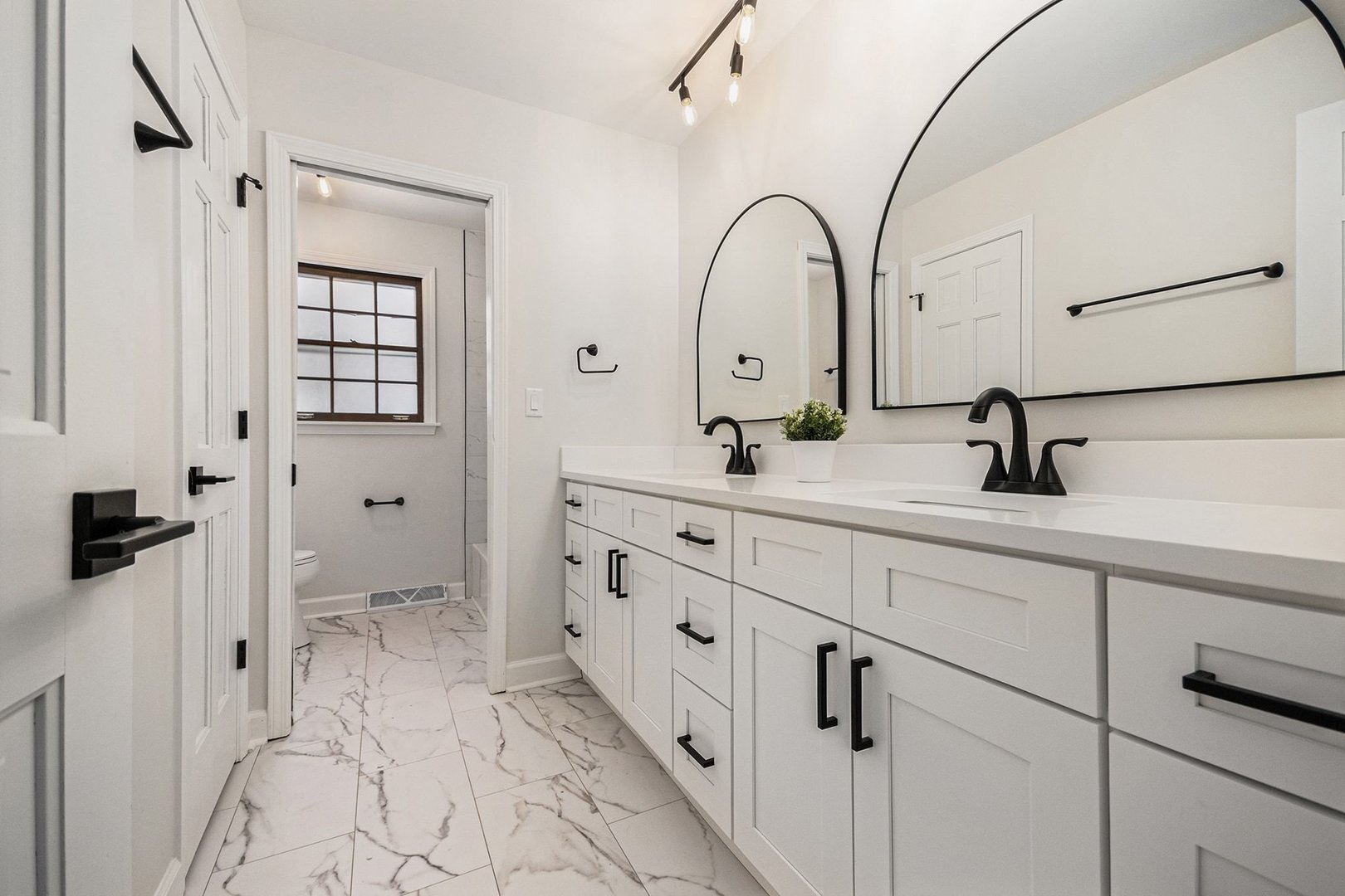 5387 Candlewood Court