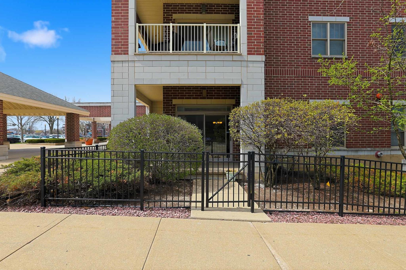 965 Rogers Street Unit: 104