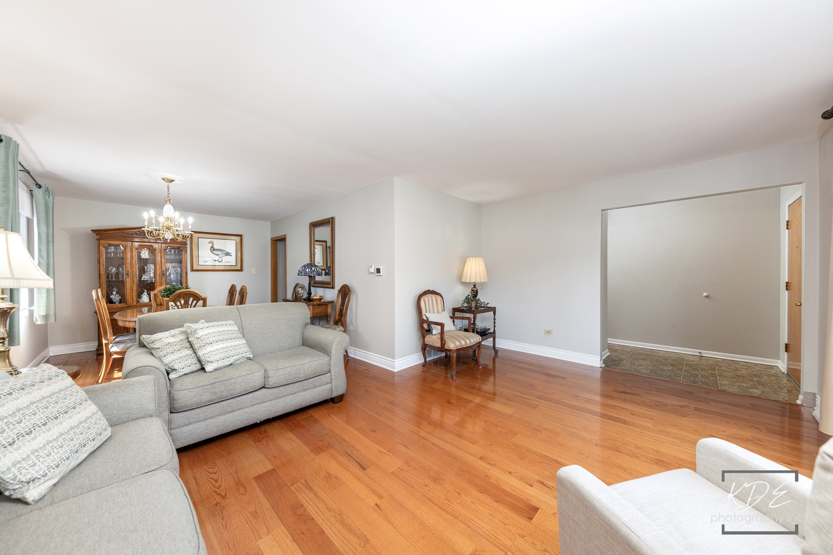 10128 Mansfield Avenue