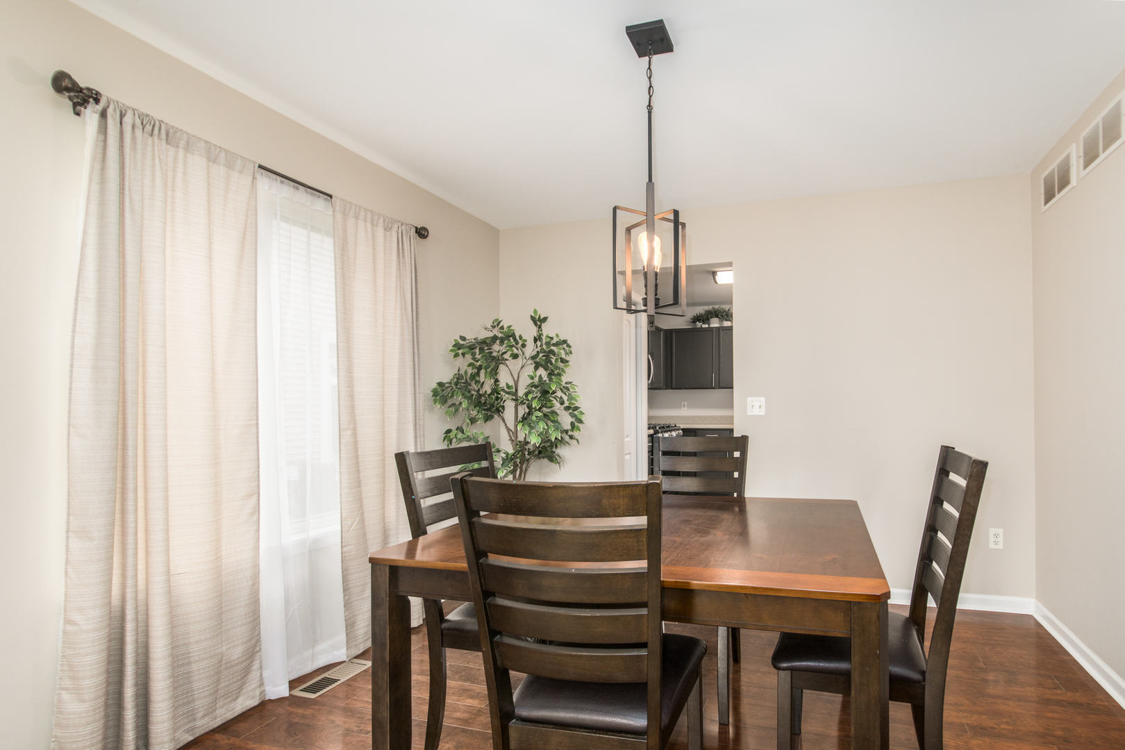 2043 Winchester Trail