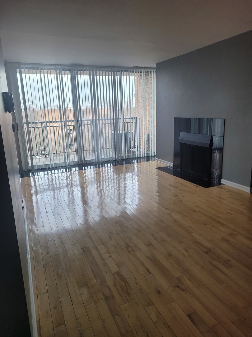 6000 Oakwood Drive Unit: 6H