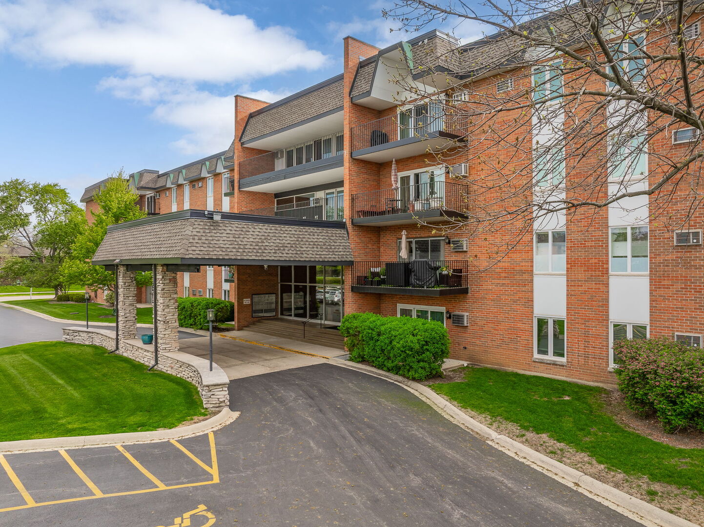 4221 Saratoga Avenue Unit: 410A