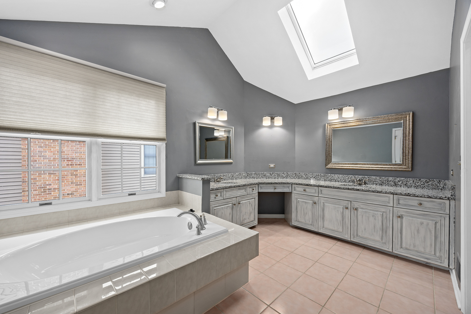 8217 Pine Bluff Court