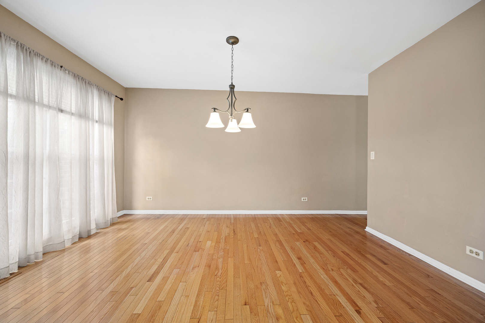 8217 Pine Bluff Court