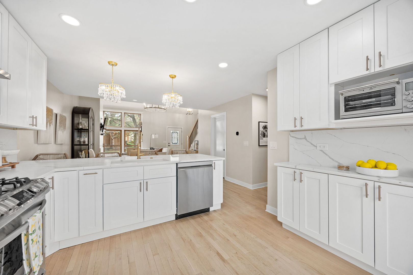 11108 WESTMINSTER Drive