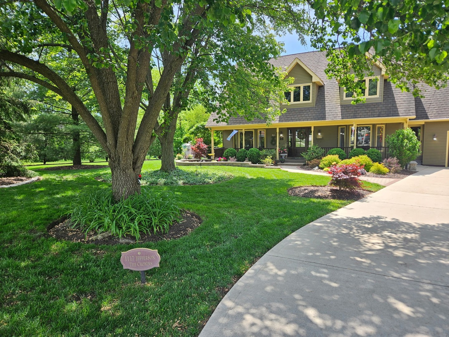 1117 Jefferson Avenue