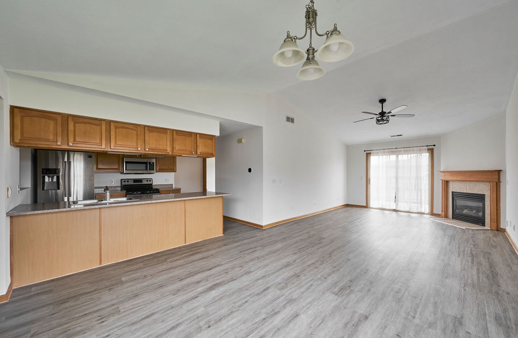 962 Arvle Circle Unit: 962