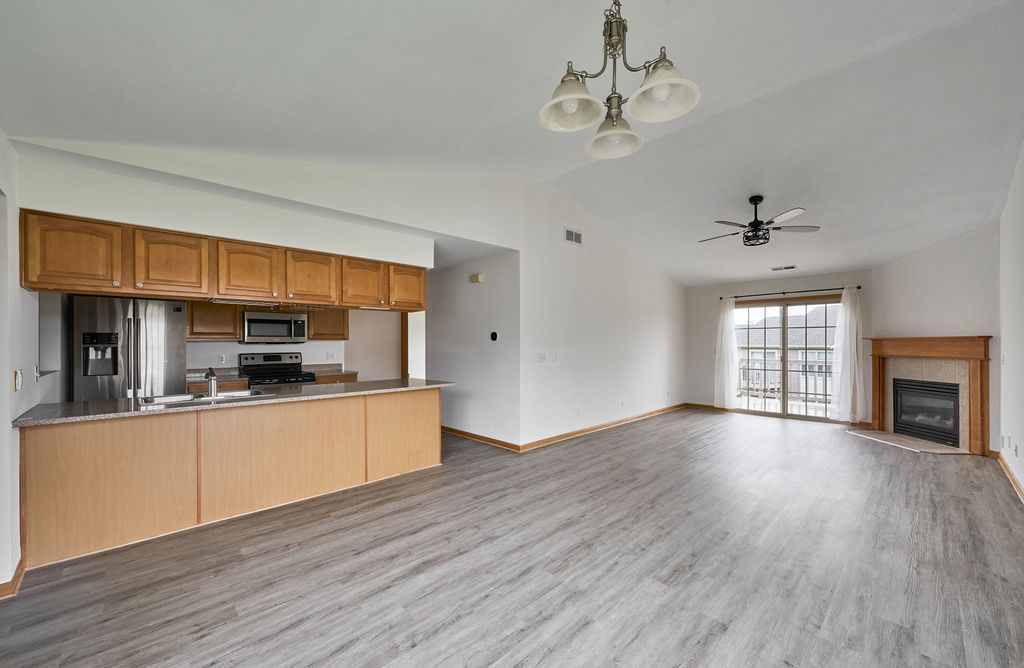 962 Arvle Circle Unit: 962