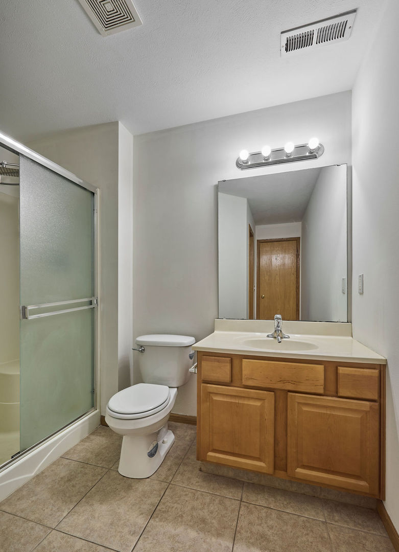 962 Arvle Circle Unit: 962