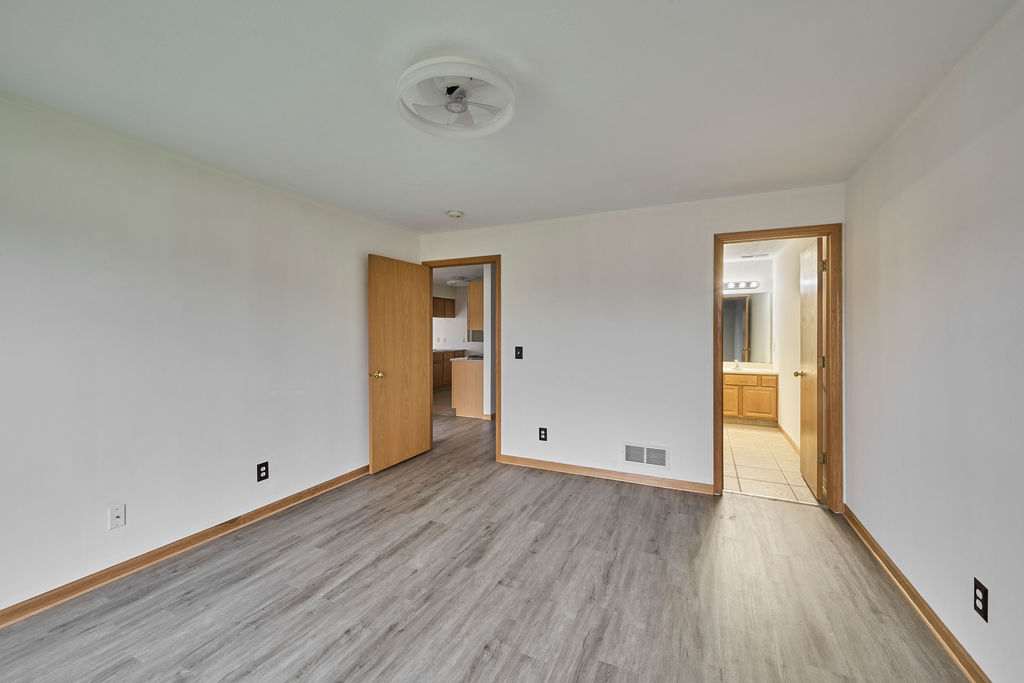 962 Arvle Circle Unit: 962
