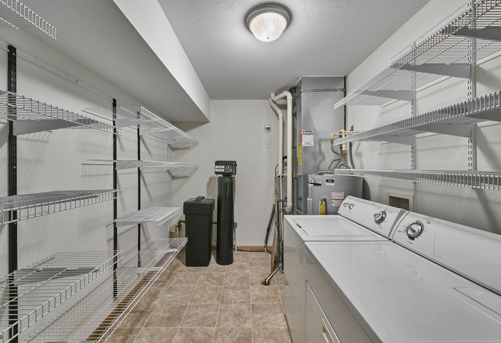 962 Arvle Circle Unit: 962