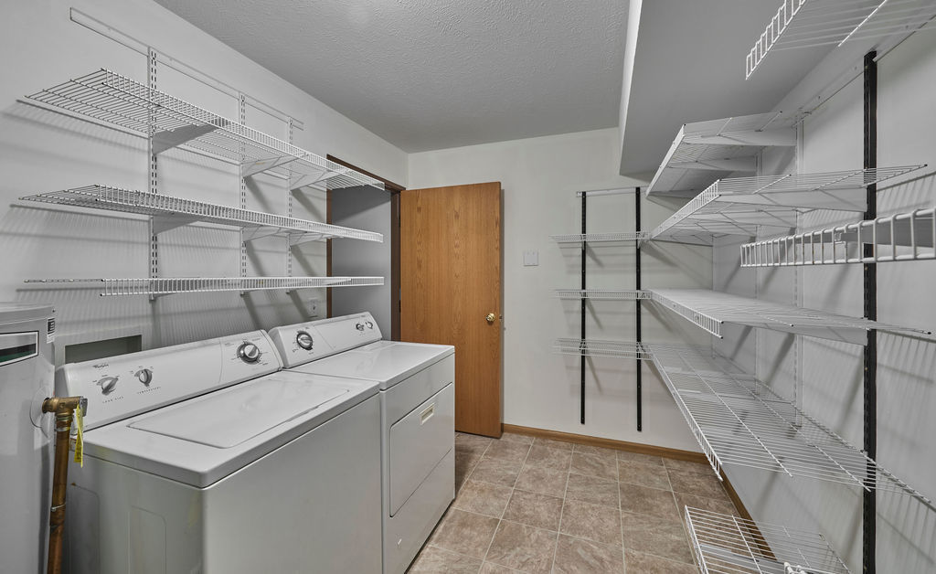 962 Arvle Circle Unit: 962