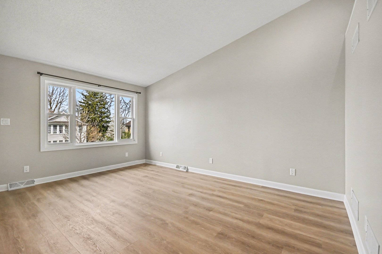 1440 S Hamilton Street Unit: A