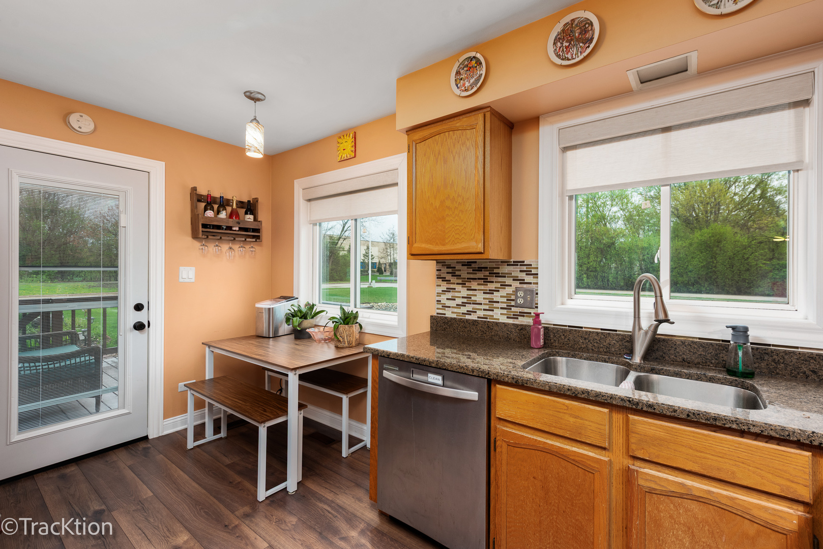 717 Maplewood Court Unit: B