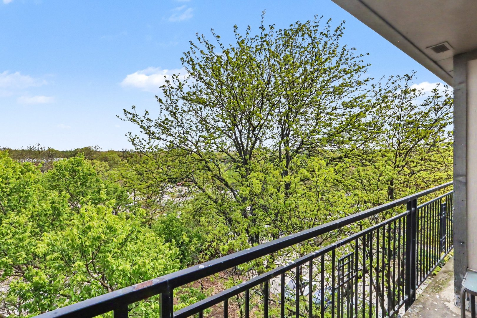 5810 Oakwood Drive Unit: 5C