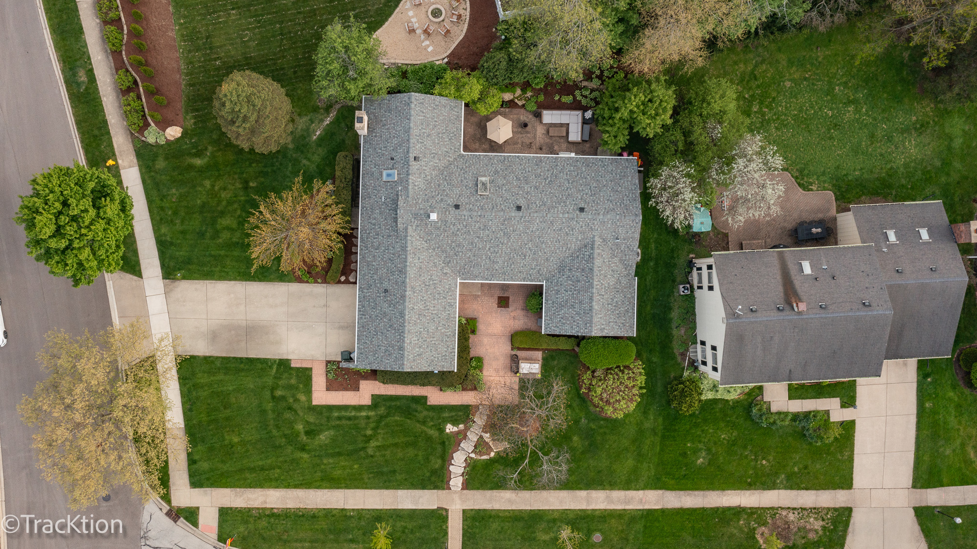 1401 Golden Bell Court
