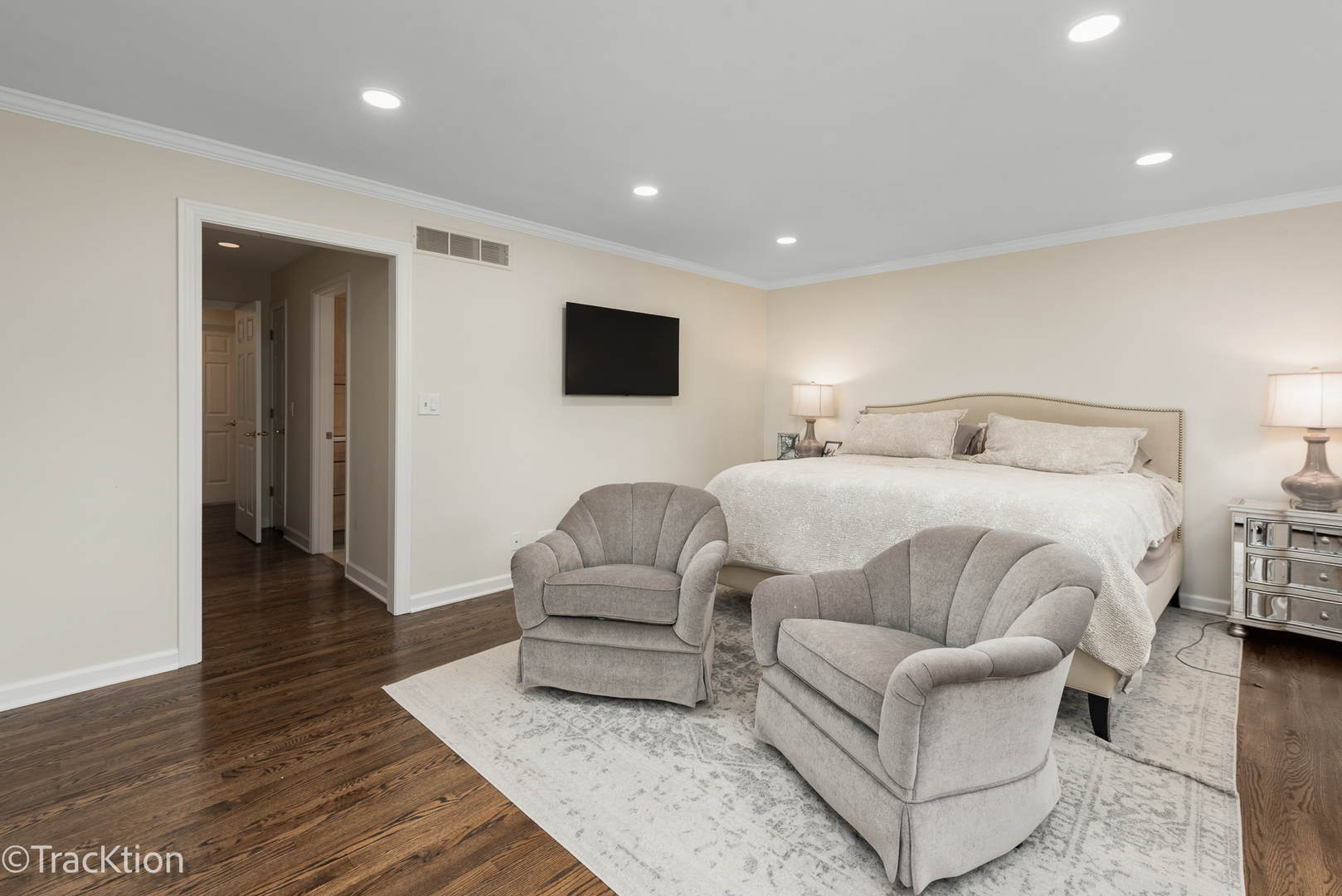 1401 Golden Bell Court