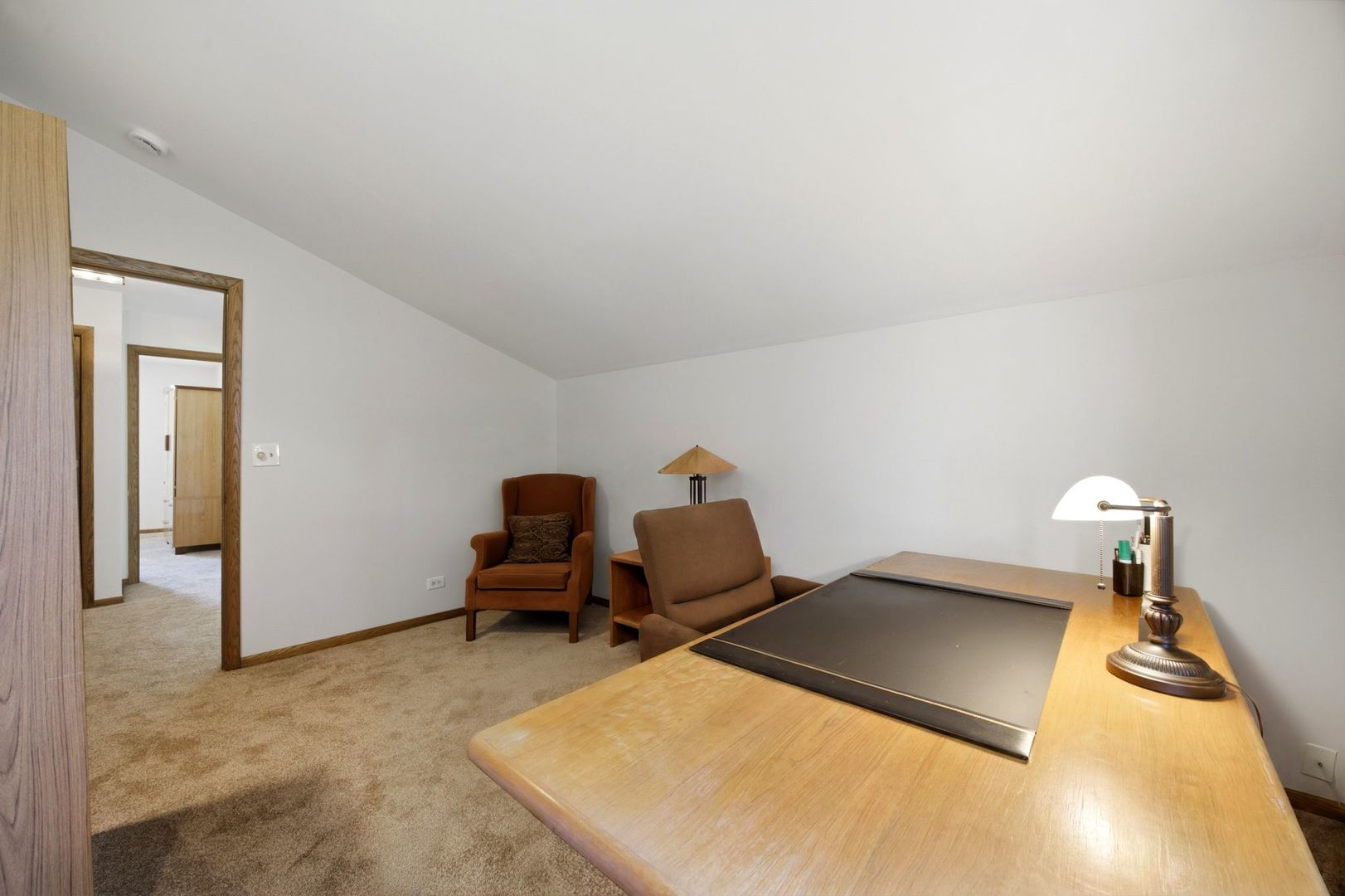 19W471 Deerpath Lane