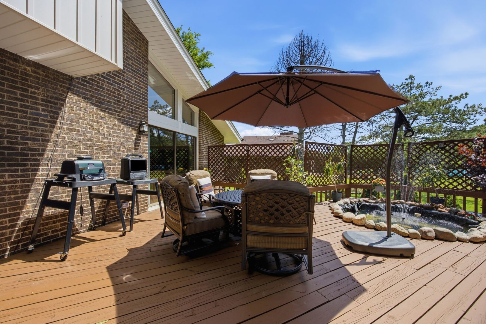 19W471 Deerpath Lane
