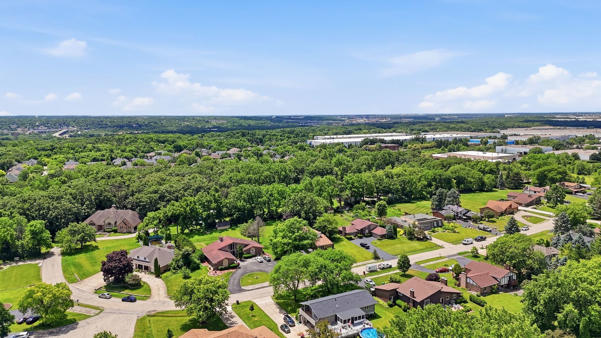 19W471 Deerpath Lane
