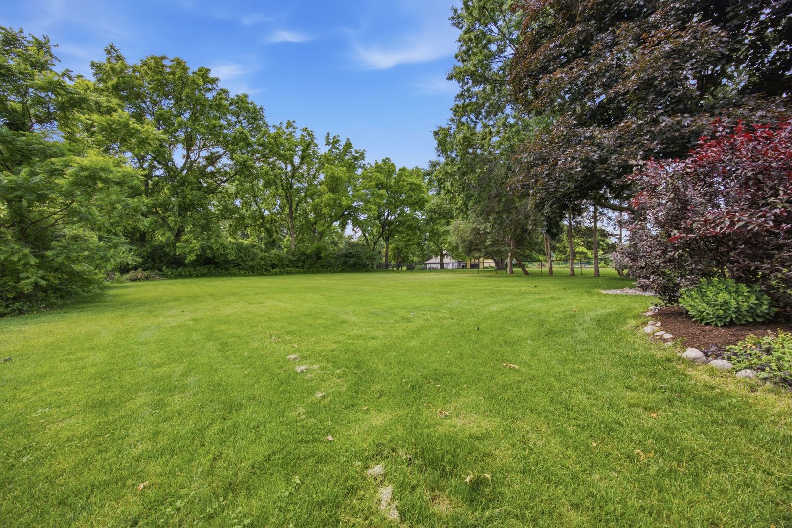 19W471 Deerpath Lane
