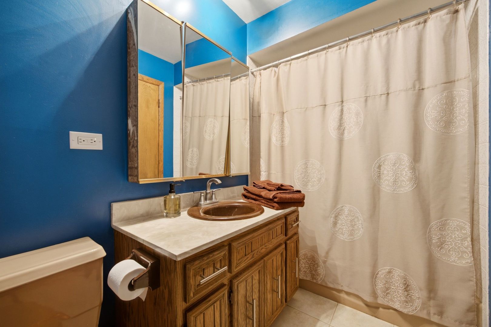 19W471 Deerpath Lane