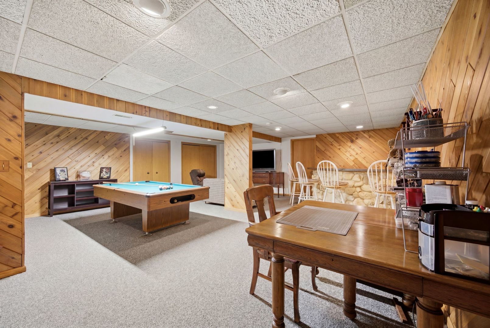 19W471 Deerpath Lane