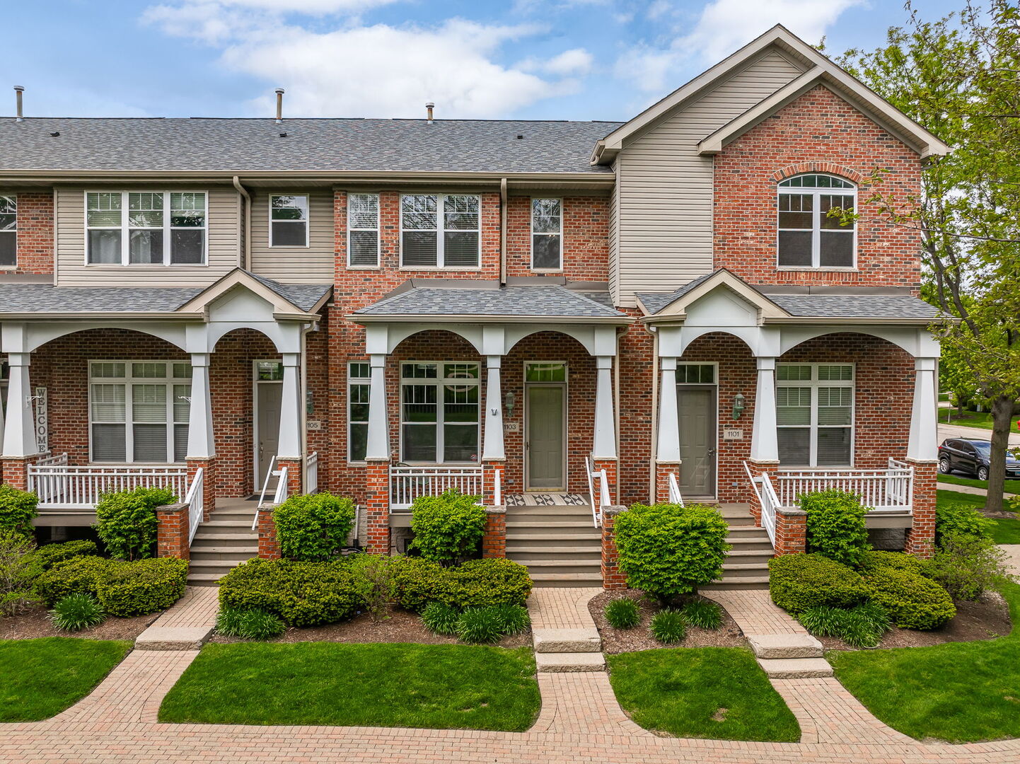 1103 LONGWOOD Drive