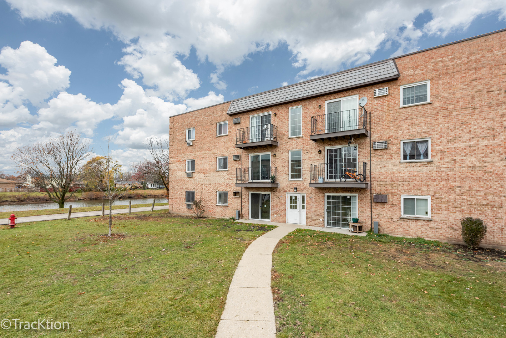159 W Elk Trail Unit: 359