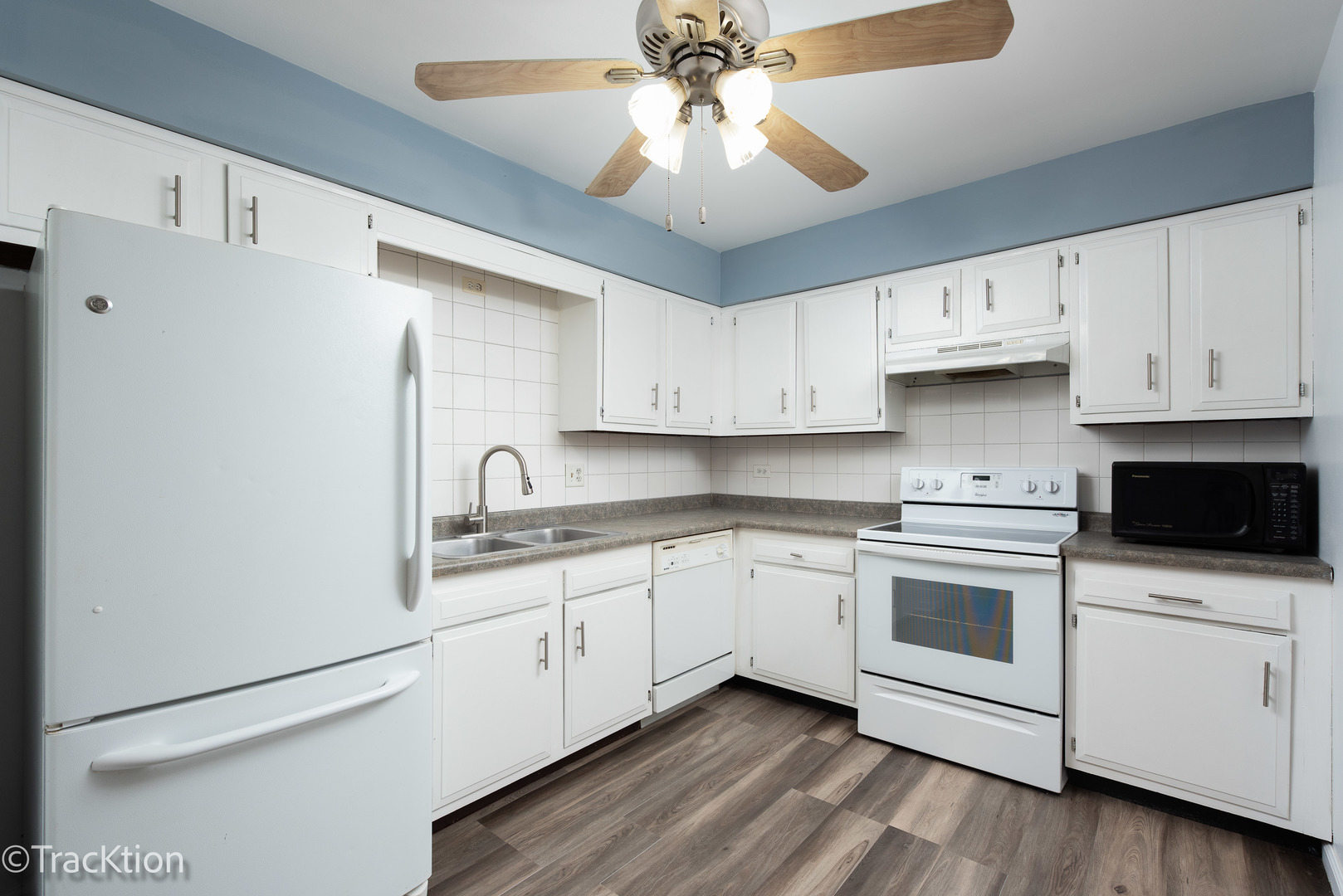 159 W Elk Trail Unit: 359