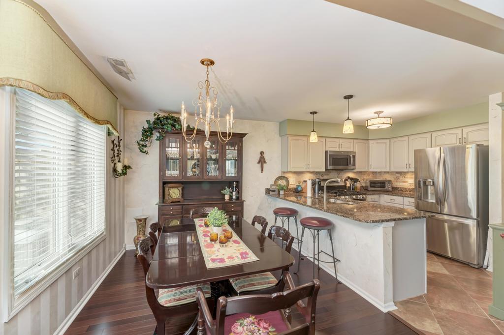 312 Cromwell Court