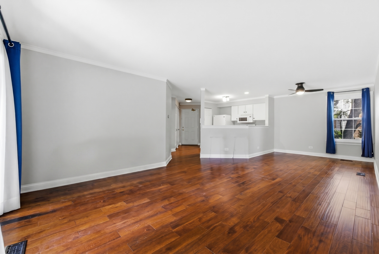 207 W Jennifer Lane Unit: 2-1A